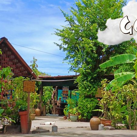 Gecko Guesthouse Pantai Cenang  Esterno foto