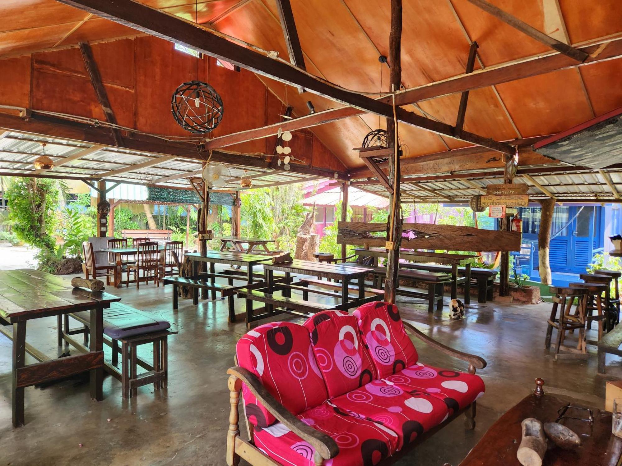 Gecko Guesthouse Pantai Cenang  Esterno foto