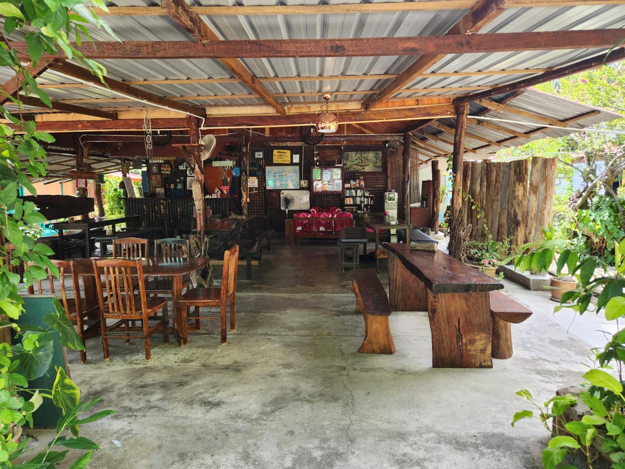 Gecko Guesthouse Pantai Cenang  Esterno foto