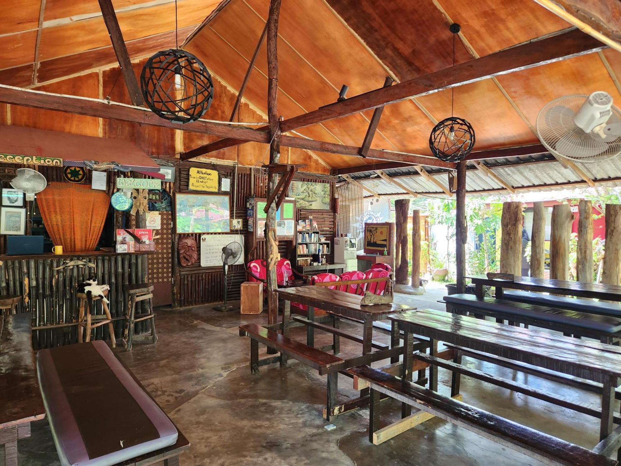 Gecko Guesthouse Pantai Cenang  Esterno foto